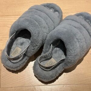 UGG Fluff Yeah Slide Sandals • Grey Shearling • Women’s Size 8